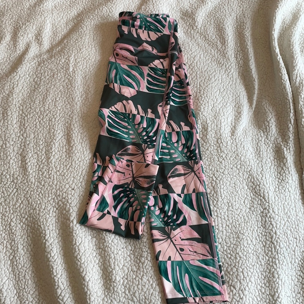 Nike dri-fit workout leggings